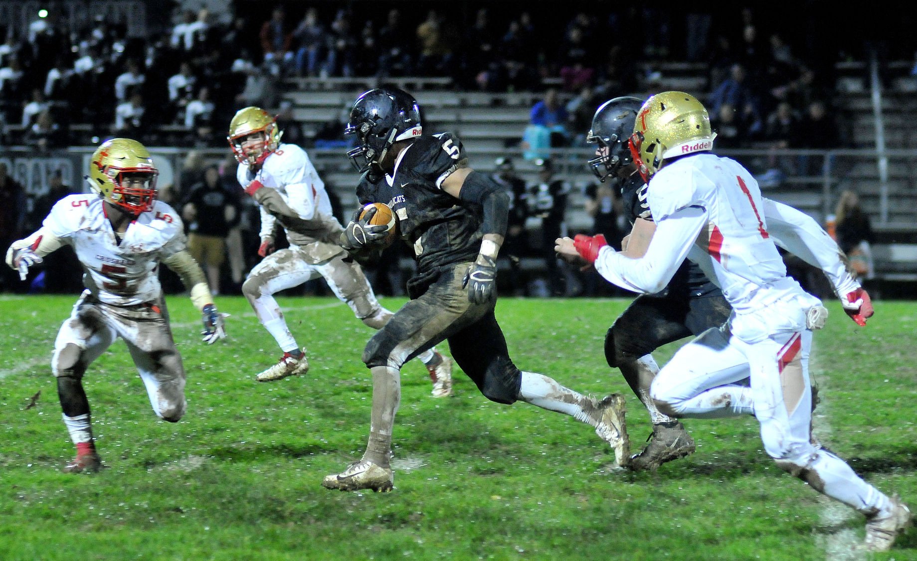 Homer-Center 21, Bishop McCort 0 7581